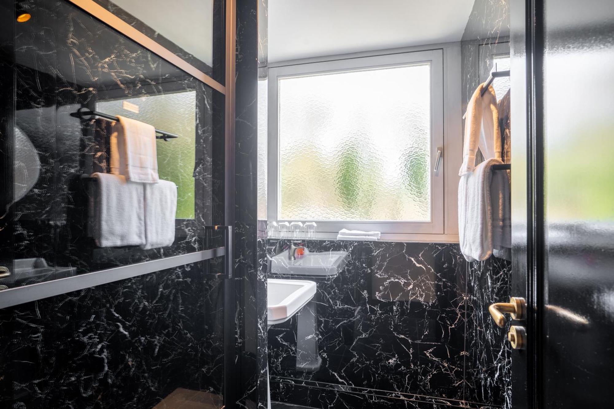 Boutique Pension Code Rose Noordwijk Extérieur photo